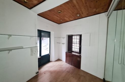 Genova (GE) - VIA GARIBALDI - Centro storico - PIAZZA DEL FERRO
